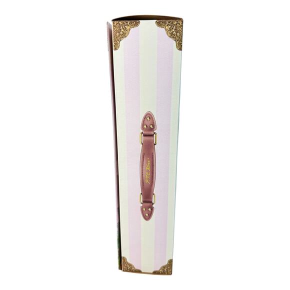 Barbie As Avon Exclusive Mrs. P.F.E. Albee 1997 Special Edition Mattel #20330 - Picture 5 of 9